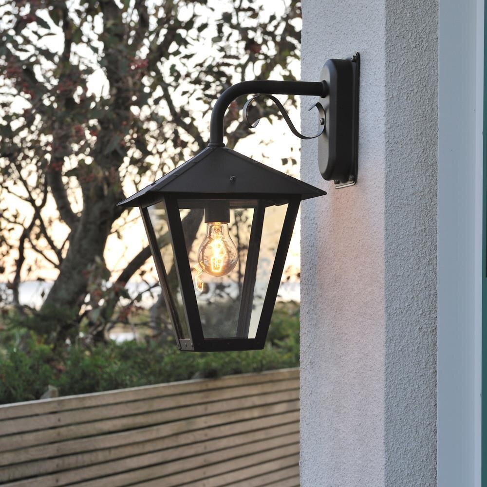 Dekorative Wandleuchte Benu aus Aluminium in schwarz und rauchfarbenes Acrylglas, E27, IP23