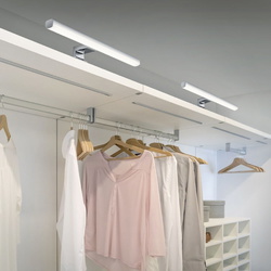 LED Spiegelleuchte Gaia mit Fernbedienung 8W 660lm...