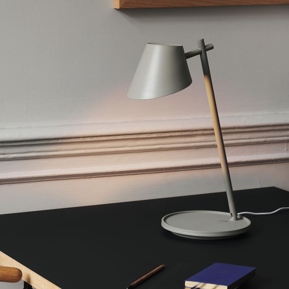 LED Tischleuchte Stay in Grau 14,5W 700lm
