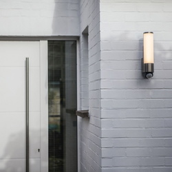 LED Außenwandleuchte Leda aus Edelstahl mit...