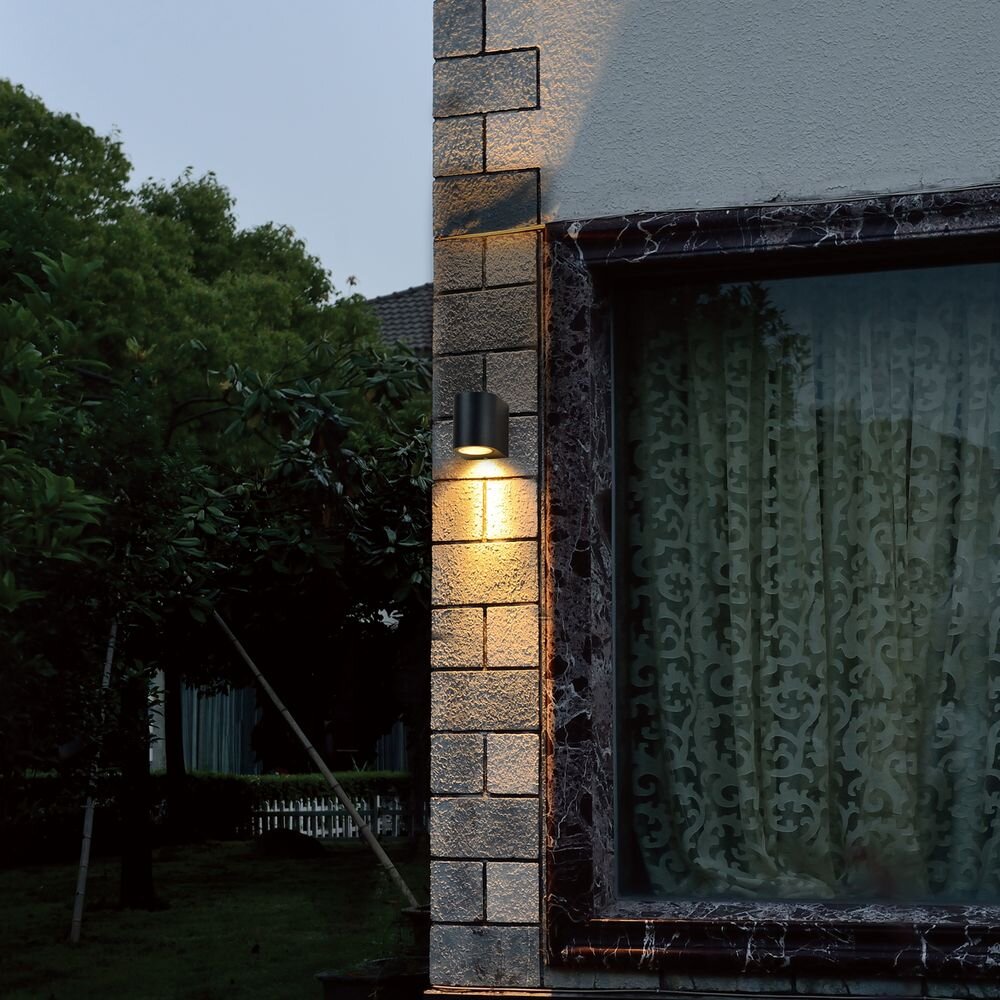 LED Außenwandleuchte in Schwarz und Transparent 4W 345lm GU10 IP44 rund