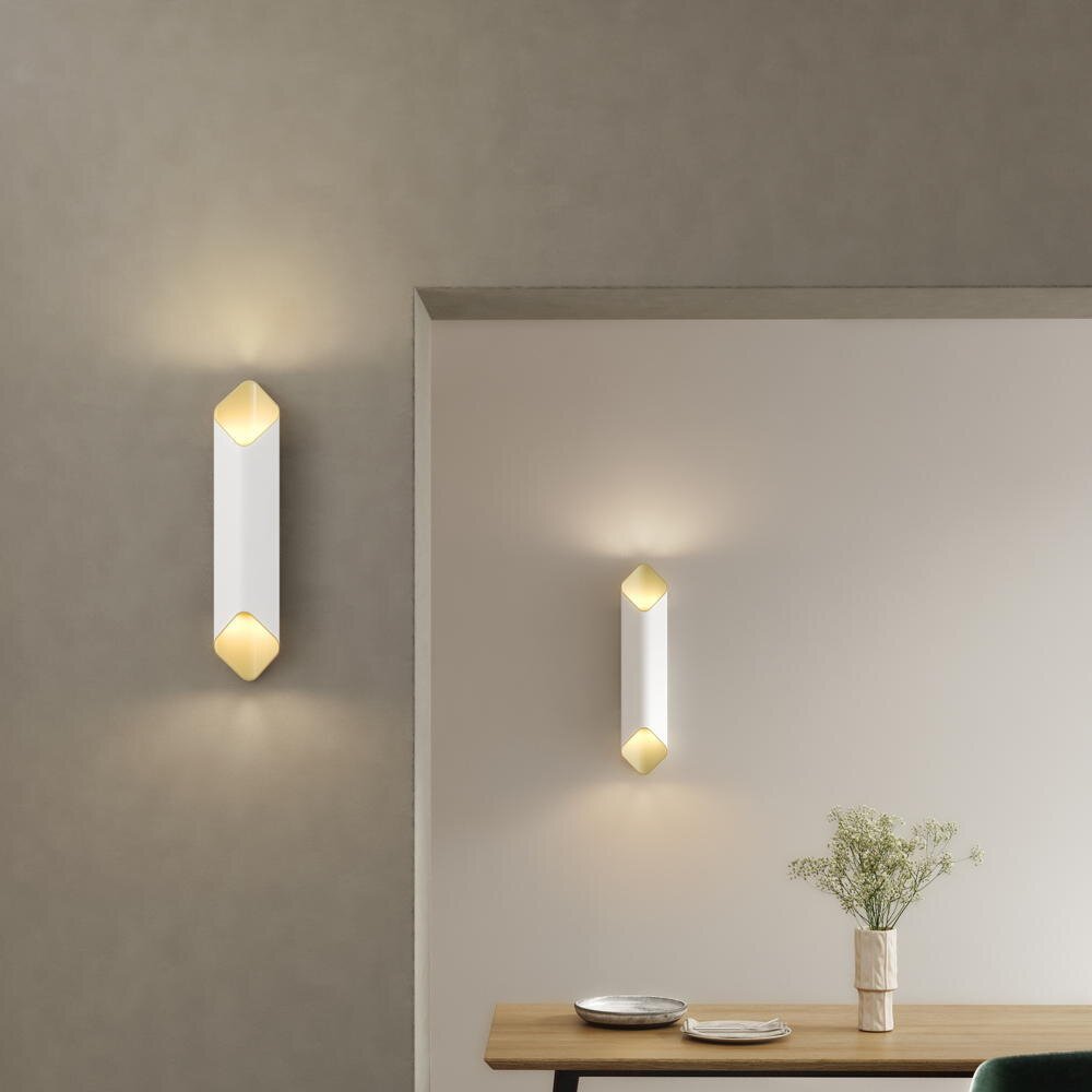 LED Wandleuchte Ako in Weiß-matt und Gold 2x 7,95W 483lm günstig online kaufen