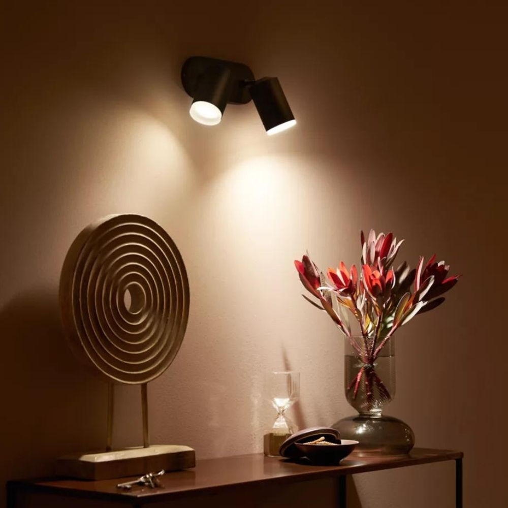 Philips Hue Bluetooth White & Color Ambiance Deckenspot Fugato in Schwarz 2 günstig online kaufen